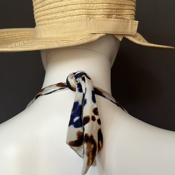 Victoria’s Secret - 32A - Blue & Brown Leopard Print Push-up Bikini Top - Picture 4 of 8